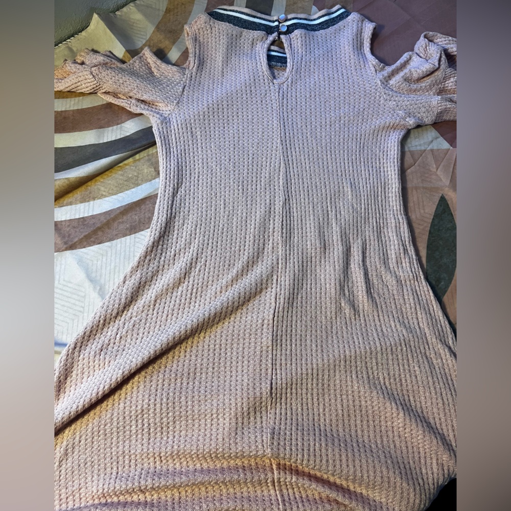 ✨ Zunie Girl’s Cold Shoulder Light Pink Dress - Picture 6 of 6